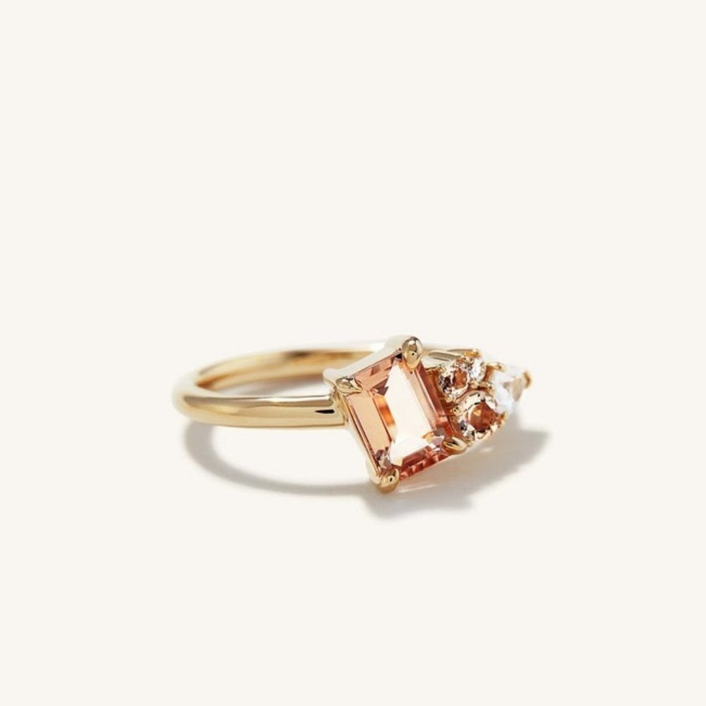 Italic Cluster Ring - size 5.5 - Peach Morganite, Diamond, White Sapphire